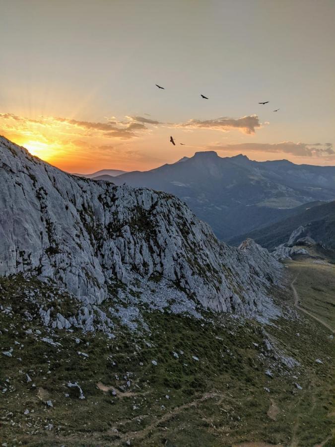 Apartamento Olmares Picos de Europa - 4 personas Lomeña Exterior foto